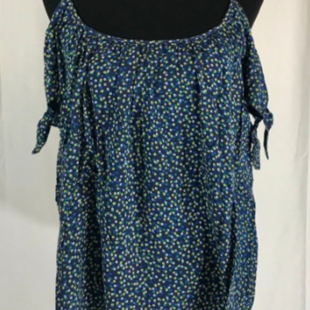 Bailey 44 Wahine Cold Shoulder Top Medium M NEW